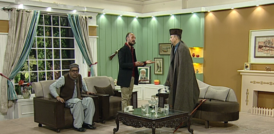 Malik Sahab Panicked Due to a Phone Call | Kay2 TV Malik Ka Farum